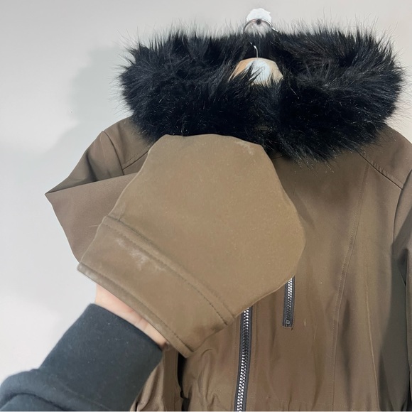 Calvin Klein Hooded Parka - Picture 9 of 9